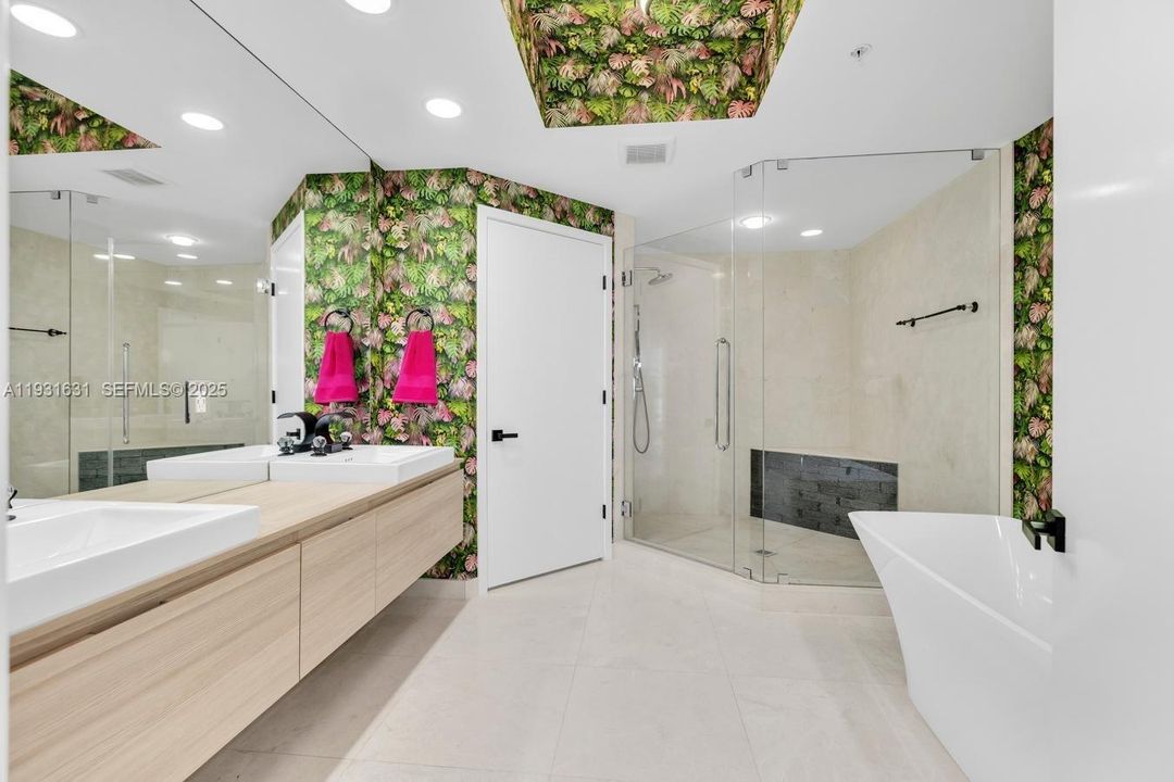 待售: $1,995,000 (3 贝兹, 3 浴室, 2225 平方英尺)