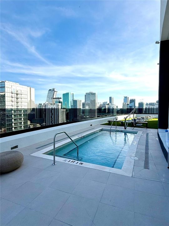 На продажу: $539,000 (1 спален, 1 ванн, 608 Квадратных фут)