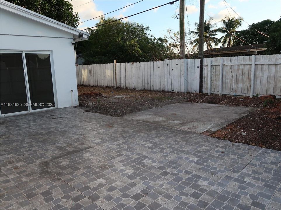 En Renta: $4,000 (4 camas, 1 baños, 2244 Pies cuadrados)