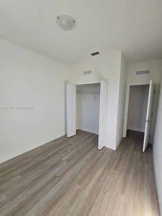 For Rent: $2,700 (3 beds, 2 baths, 0 Square Feet)