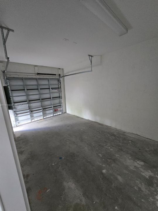 For Rent: $2,700 (3 beds, 2 baths, 0 Square Feet)