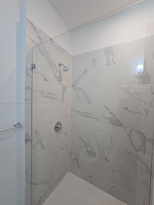 For Rent: $2,700 (3 beds, 2 baths, 0 Square Feet)