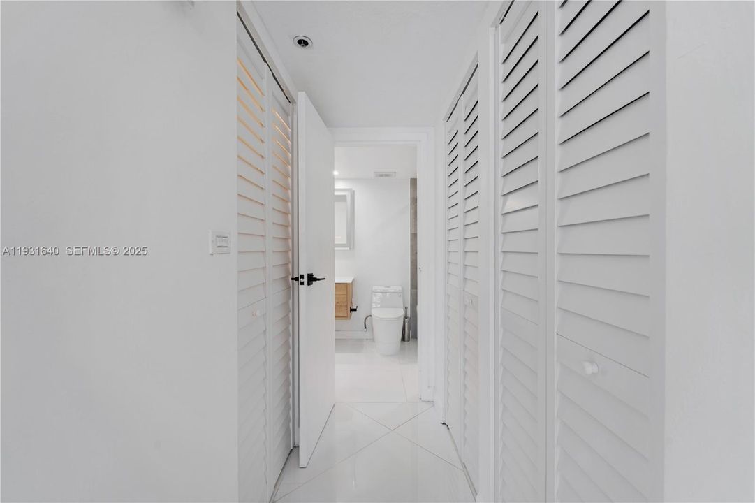 En Venta: $600,000 (2 camas, 2 baños, 1030 Pies cuadrados)