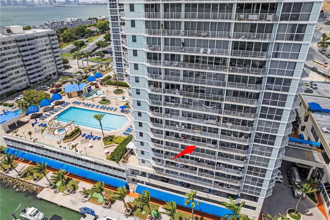 En Venta: $600,000 (2 camas, 2 baños, 1030 Pies cuadrados)