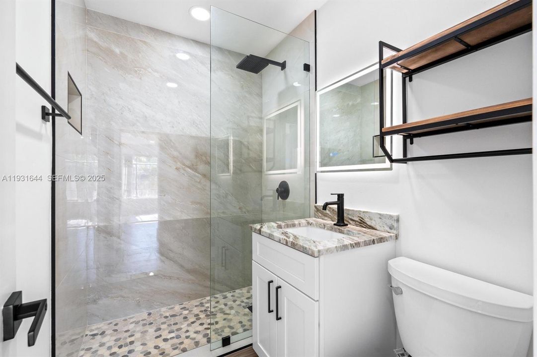 For Rent: $4,350 (3 beds, 2 baths, 1367 Square Feet)