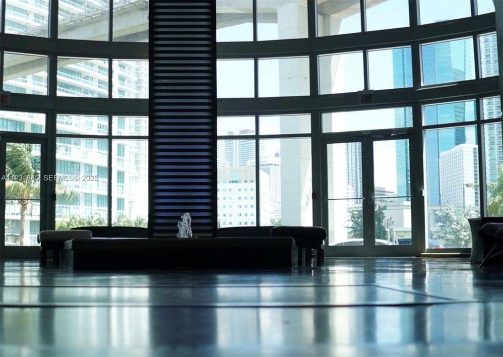 На продажу: $550,000 (2 спален, 2 ванн, 1155 Квадратных фут)