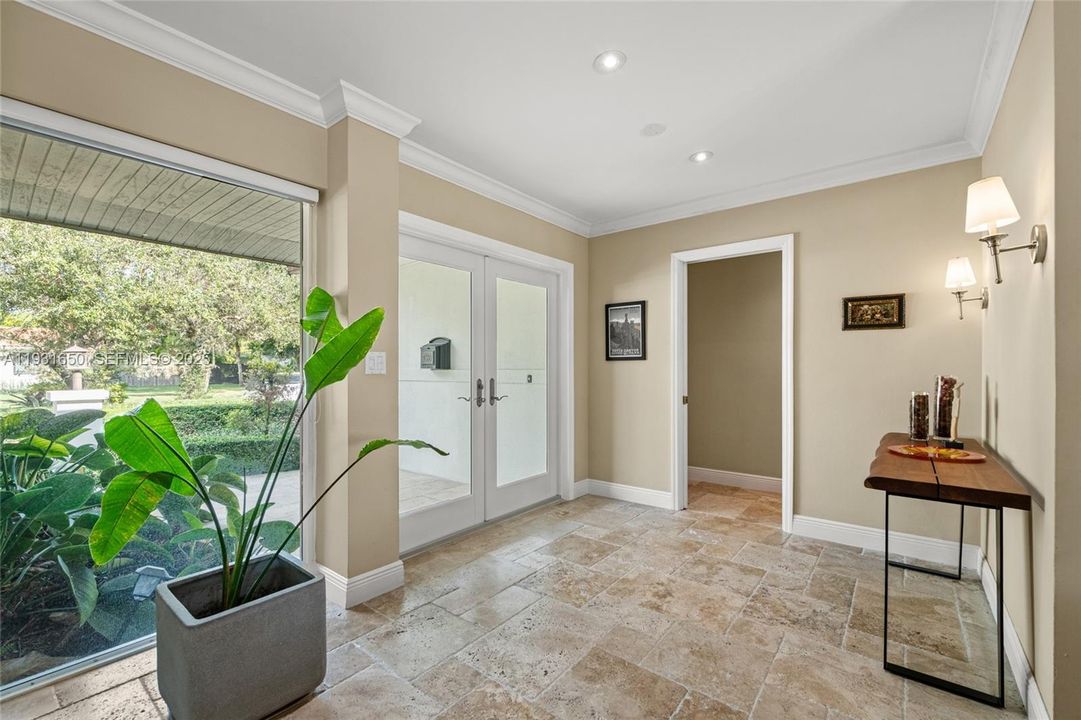 For Rent: $7,500 (4 beds, 2 baths, 2701 Square Feet)