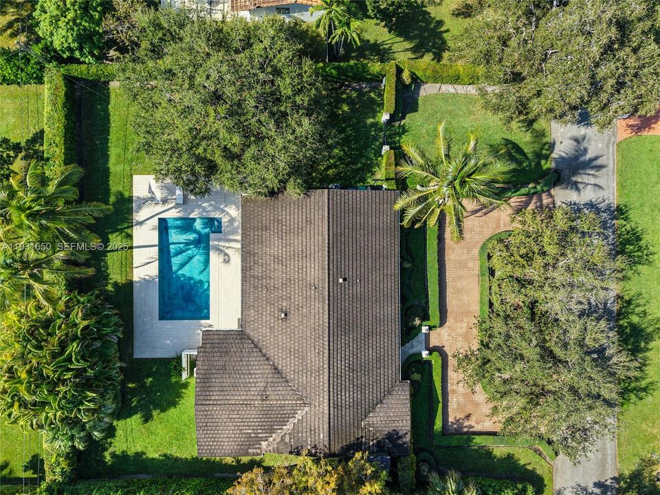 For Rent: $7,500 (4 beds, 2 baths, 2701 Square Feet)