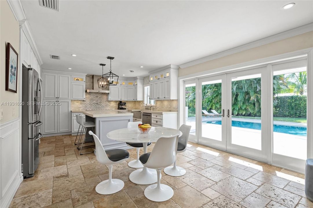 For Rent: $7,500 (4 beds, 2 baths, 2701 Square Feet)