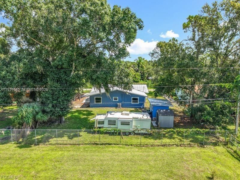 For Sale: $364,900 (5 beds, 2 baths, 0 Square Feet)