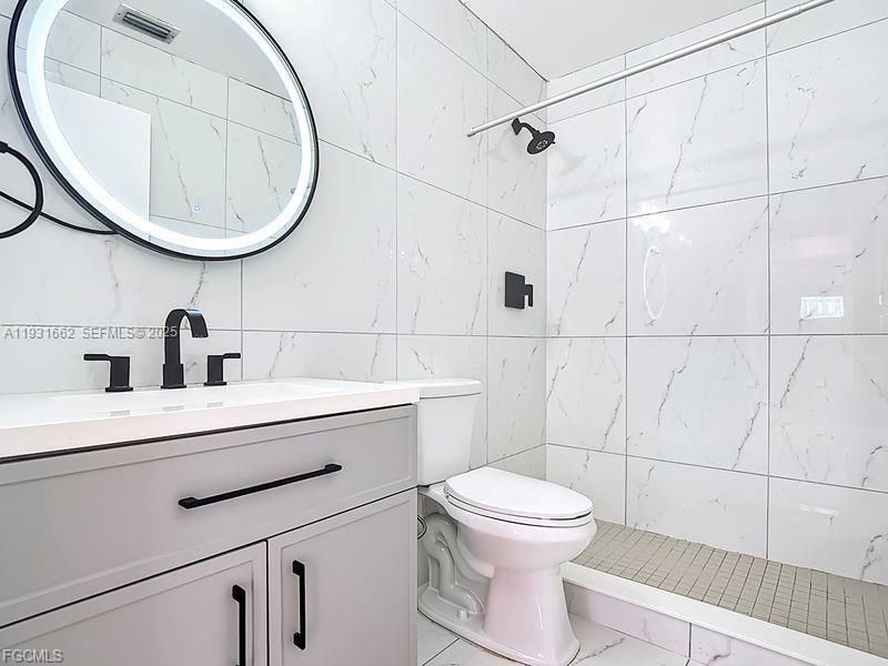 For Sale: $364,900 (5 beds, 2 baths, 0 Square Feet)