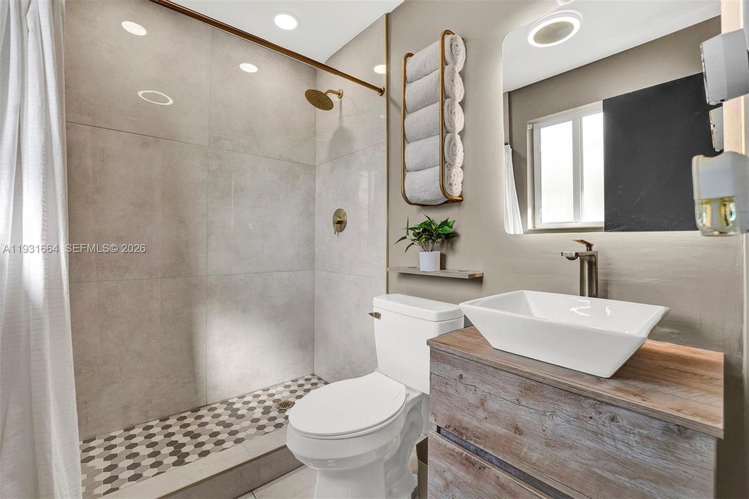 В аренду: $4,500 (3 спален, 2 ванн, 0 Квадратных фут)