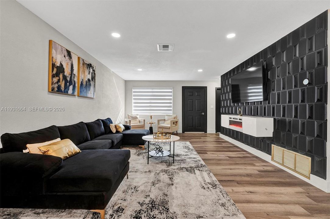 В аренду: $4,500 (3 спален, 2 ванн, 0 Квадратных фут)