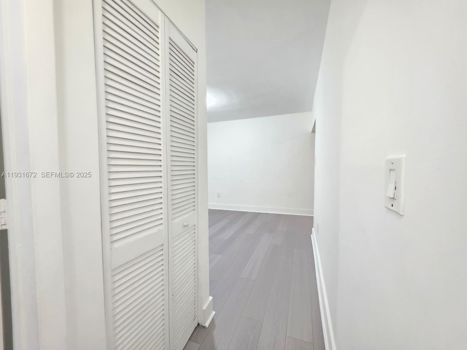 En Renta: $2,000 (4 camas, 2 baños, 1620 Pies cuadrados)