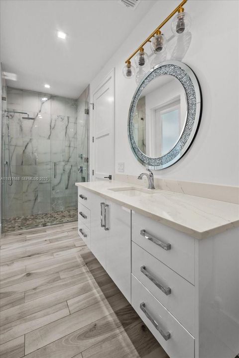 For Sale: $5,850,000 (4 beds, 6 baths, 5745 Square Feet)