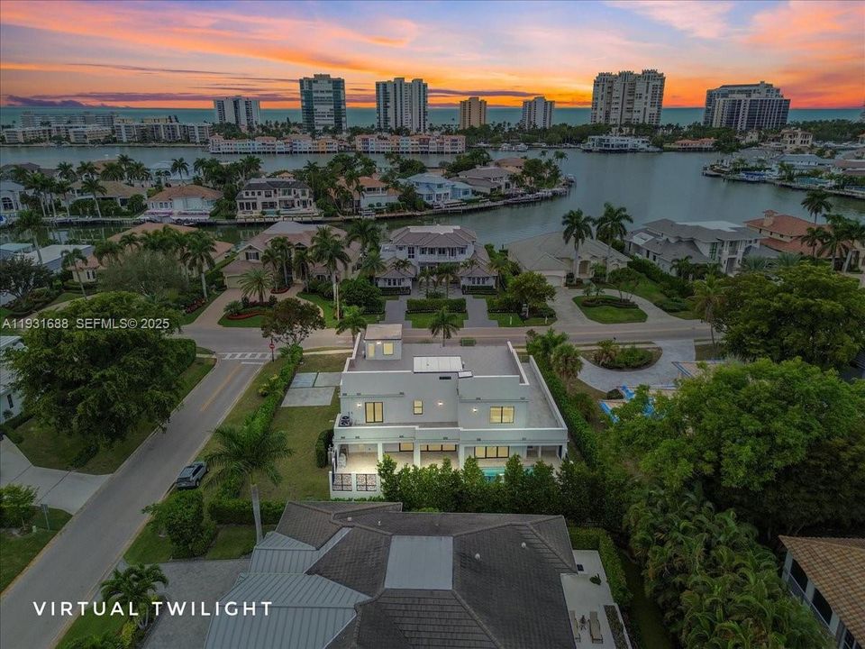 For Sale: $5,850,000 (4 beds, 6 baths, 5745 Square Feet)