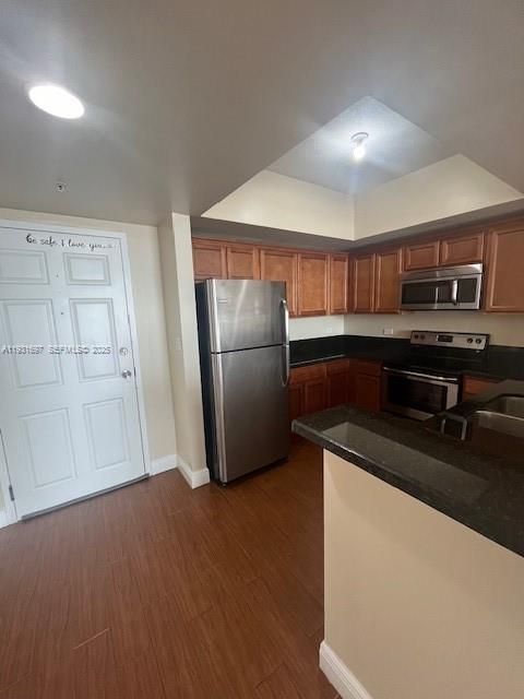 For Sale: $265,000 (2 beds, 2 baths, 1189 Square Feet)