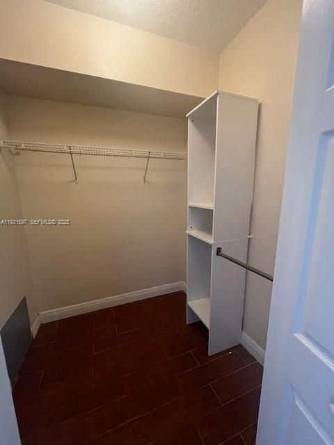 For Sale: $265,000 (2 beds, 2 baths, 1189 Square Feet)