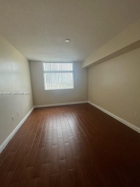 For Sale: $265,000 (2 beds, 2 baths, 1189 Square Feet)