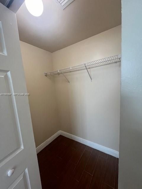 For Sale: $265,000 (2 beds, 2 baths, 1189 Square Feet)