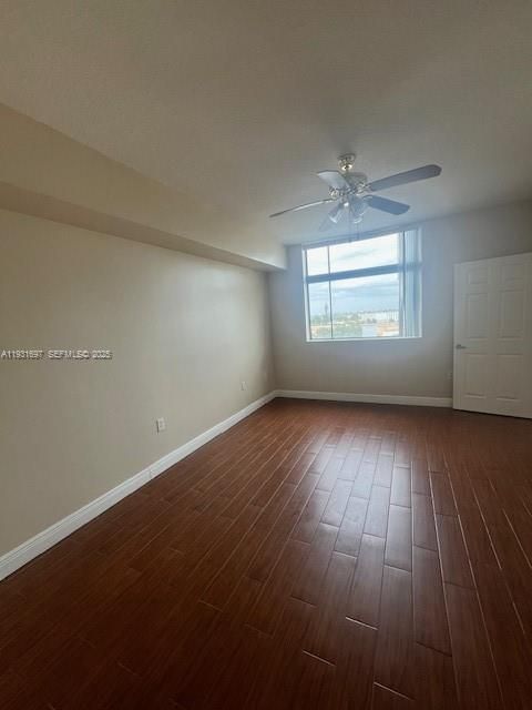 For Sale: $265,000 (2 beds, 2 baths, 1189 Square Feet)