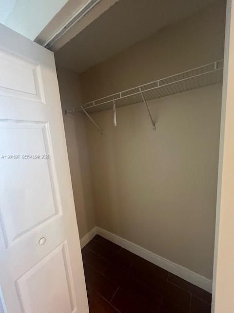 For Sale: $265,000 (2 beds, 2 baths, 1189 Square Feet)