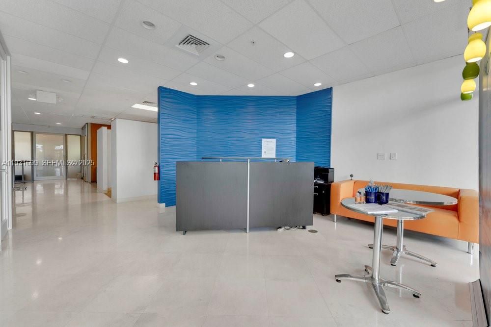 出租: $20 (0 贝兹, 0 浴室, 0 平方英尺)