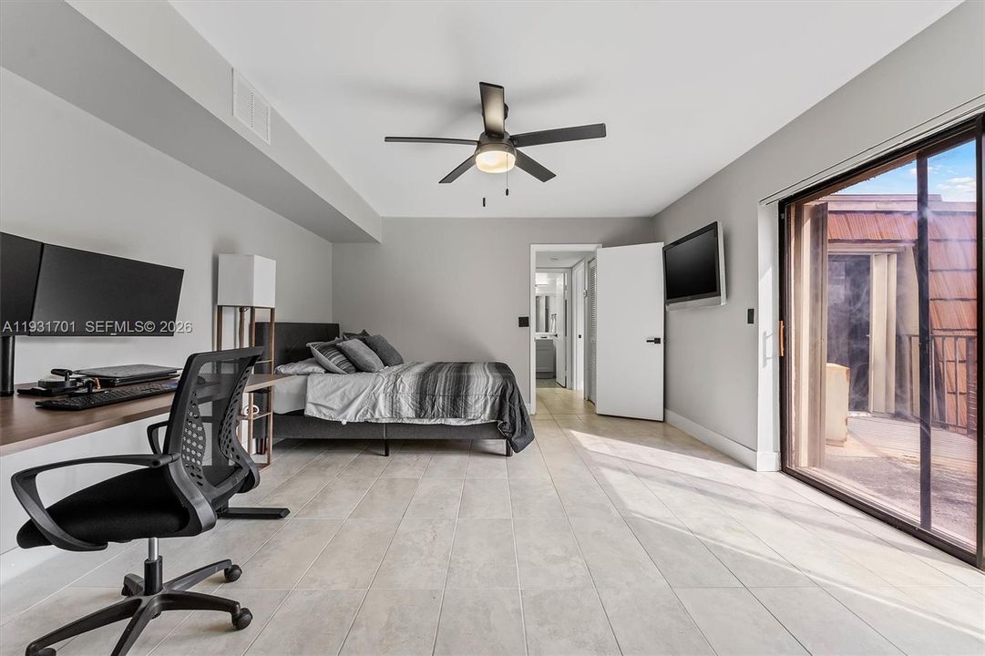 На продажу: $459,000 (3 спален, 2 ванн, 1654 Квадратных фут)