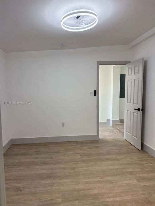 For Rent: $3,000 (2 beds, 2 baths, 1984 Square Feet)