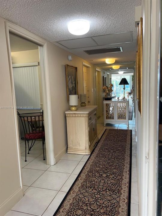 For Sale: $315,000 (3 beds, 2 baths, 1390 Square Feet)