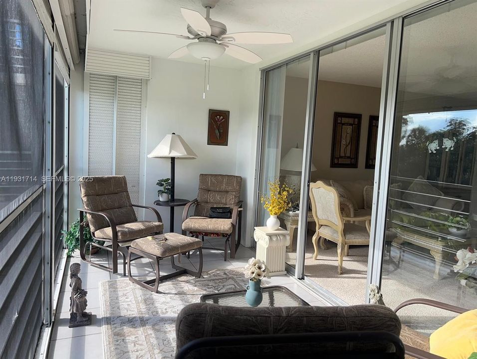 For Sale: $315,000 (3 beds, 2 baths, 1390 Square Feet)