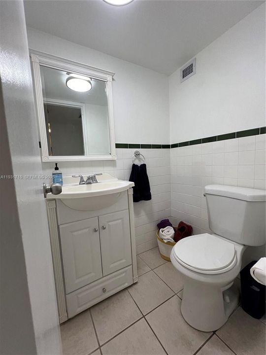 В аренду: $2,650 (1 спален, 1 ванн, 750 Квадратных фут)