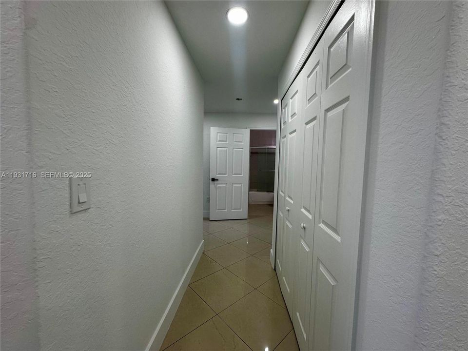 For Rent: $2,850 (3 beds, 2 baths, 1330 Square Feet)