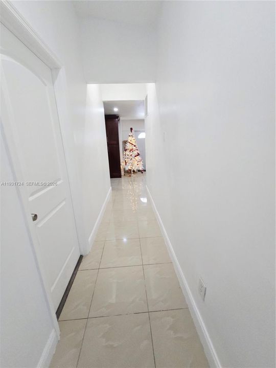 На продажу: $592,888 (3 спален, 2 ванн, 1244 Квадратных фут)