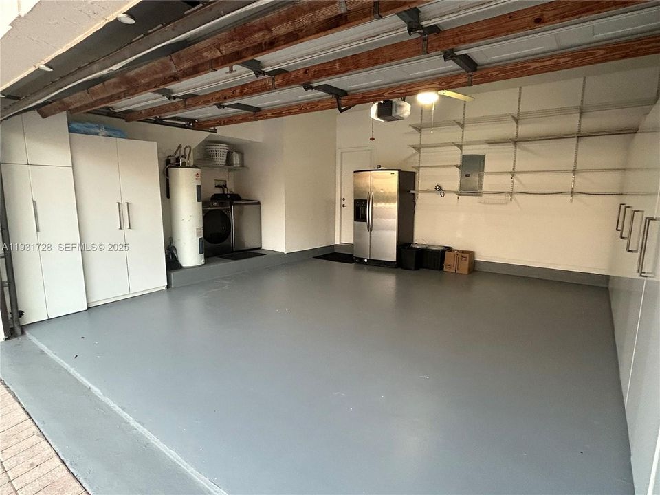 出租: $4,500 (4 贝兹, 2 浴室, 2091 平方英尺)