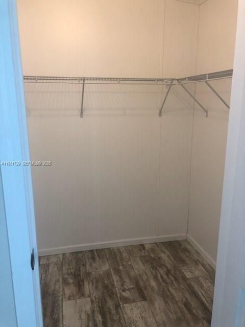 В аренду: $1,795 (2 спален, 2 ванн, 1984 Квадратных фут)