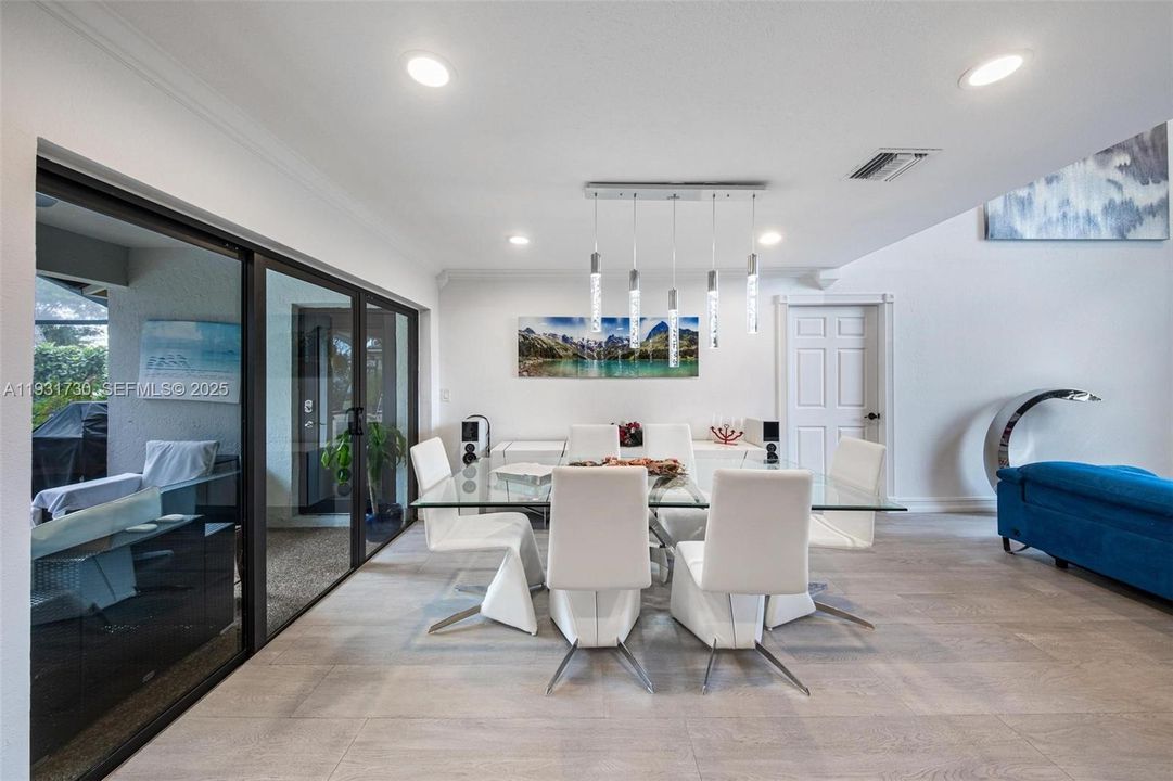 For Sale: $1,350,000 (4 beds, 4 baths, 3192 Square Feet)