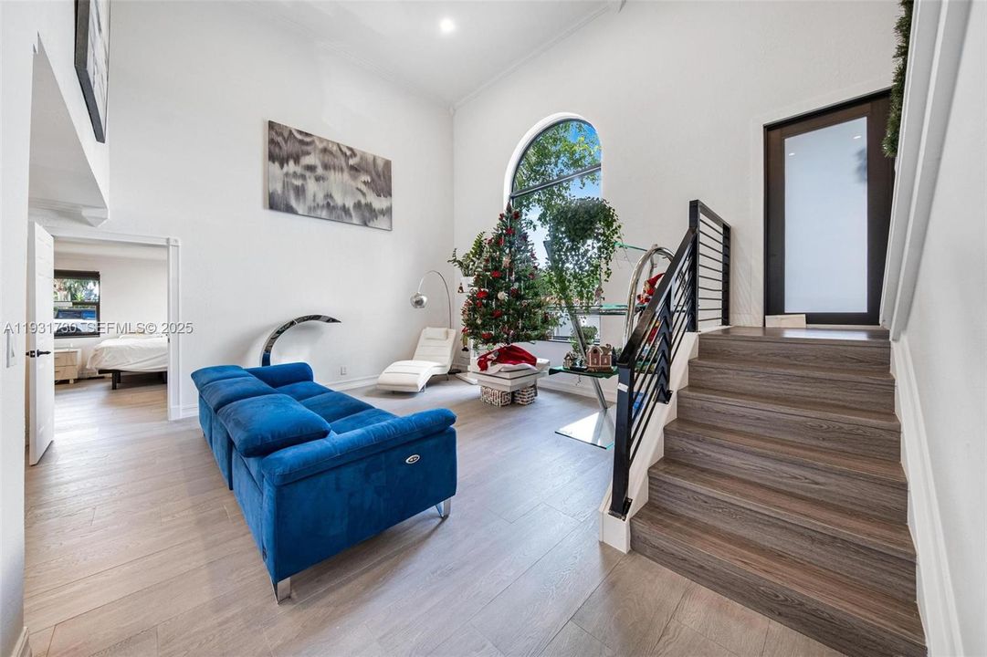 For Sale: $1,350,000 (4 beds, 4 baths, 3192 Square Feet)