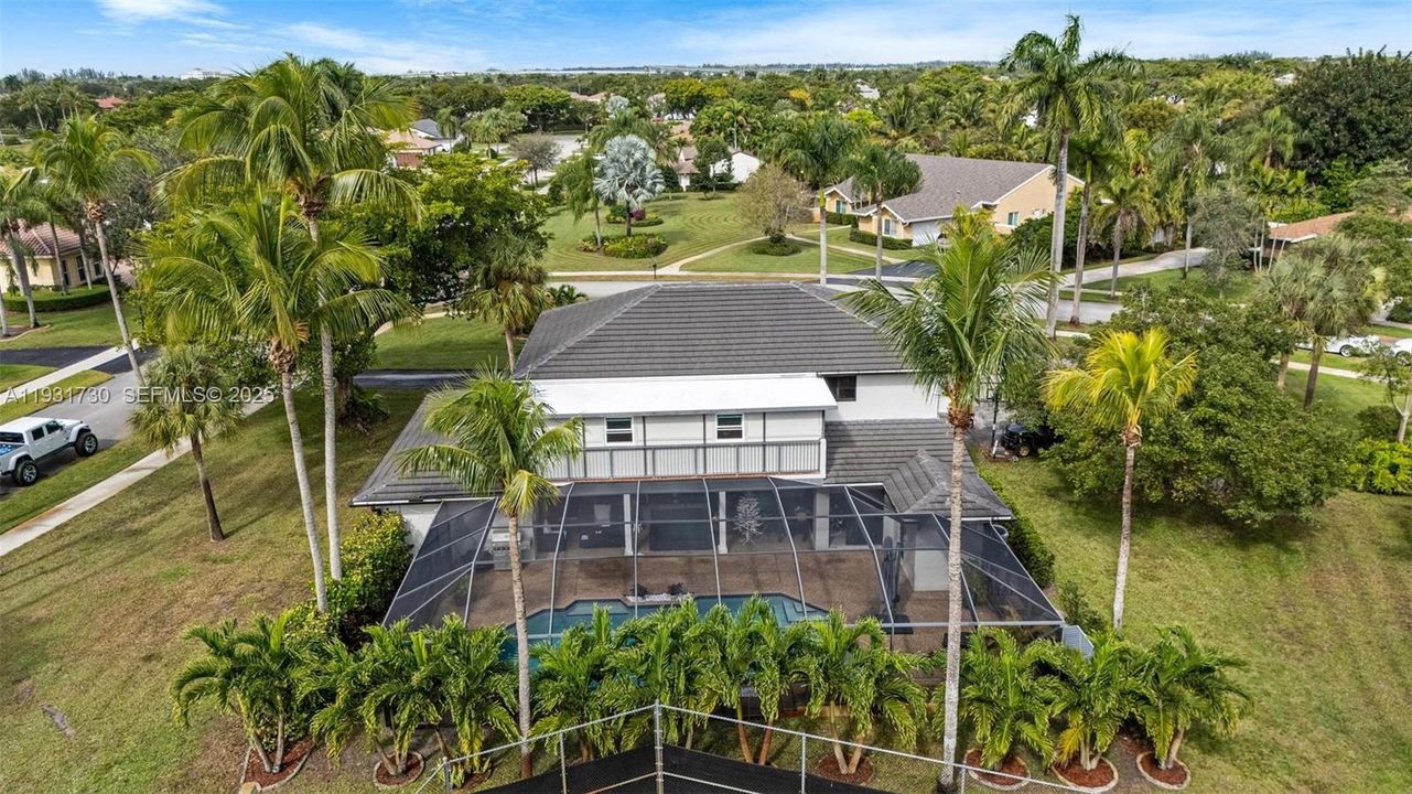 For Sale: $1,350,000 (4 beds, 4 baths, 3192 Square Feet)