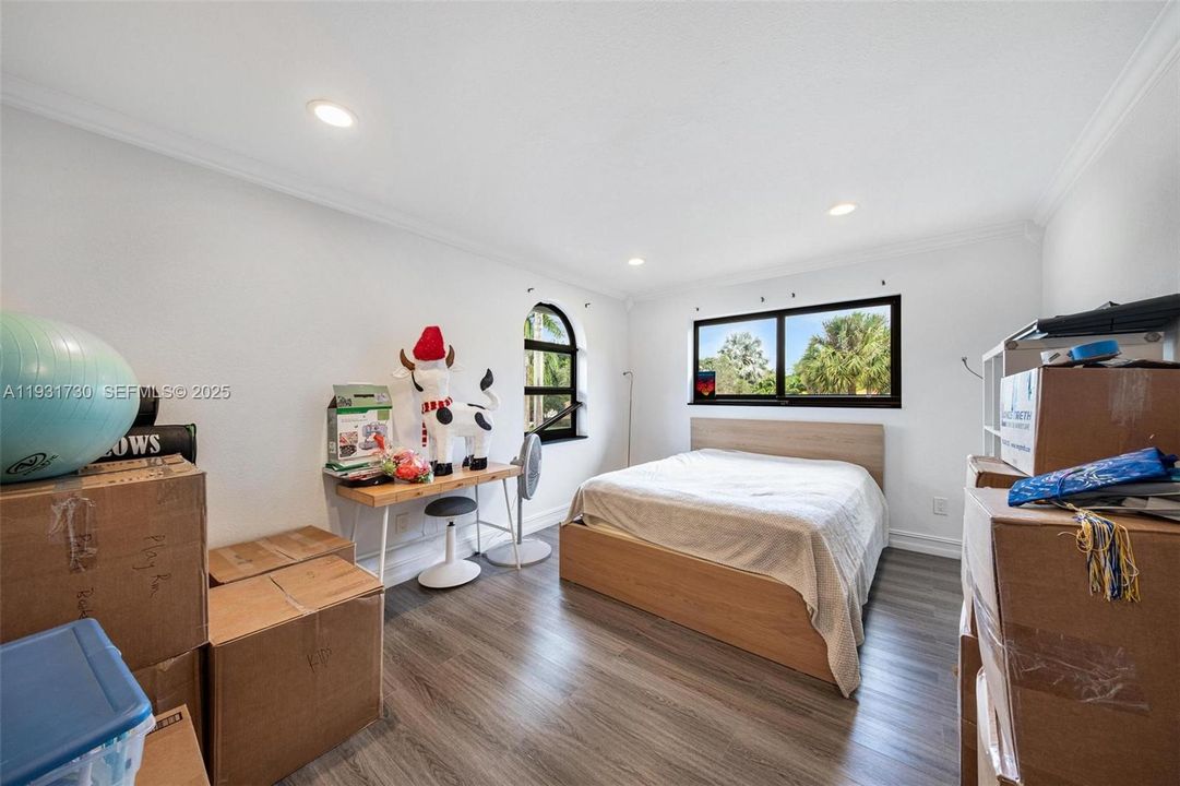 For Sale: $1,350,000 (4 beds, 4 baths, 3192 Square Feet)