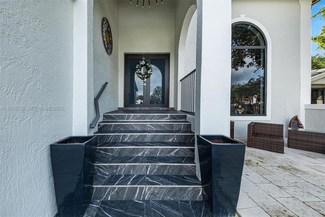 For Sale: $1,350,000 (4 beds, 4 baths, 3192 Square Feet)