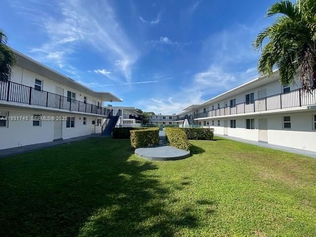 For Rent: $1,750 (1 beds, 1 baths, 675 Square Feet)