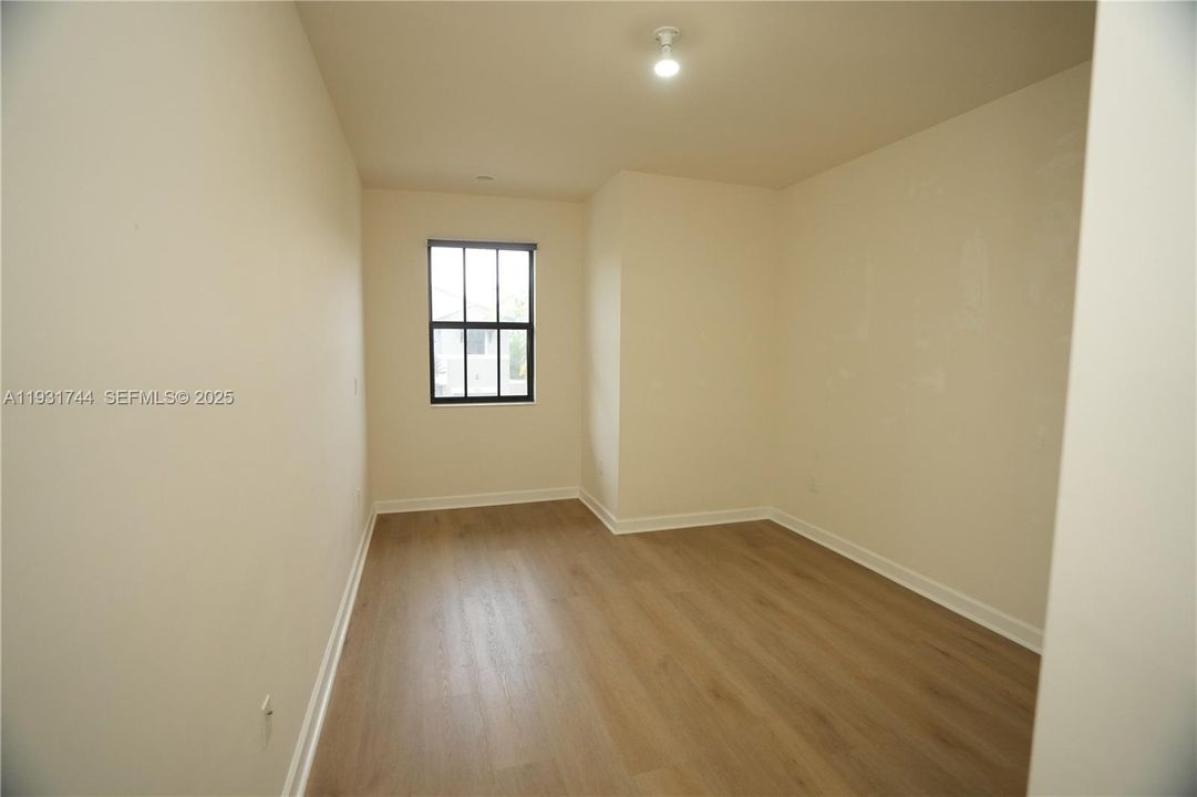 For Rent: $4,200 (4 beds, 3 baths, 2206 Square Feet)