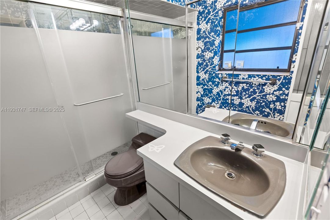 En Renta: $5,998 (4 camas, 3 baños, 2054 Pies cuadrados)