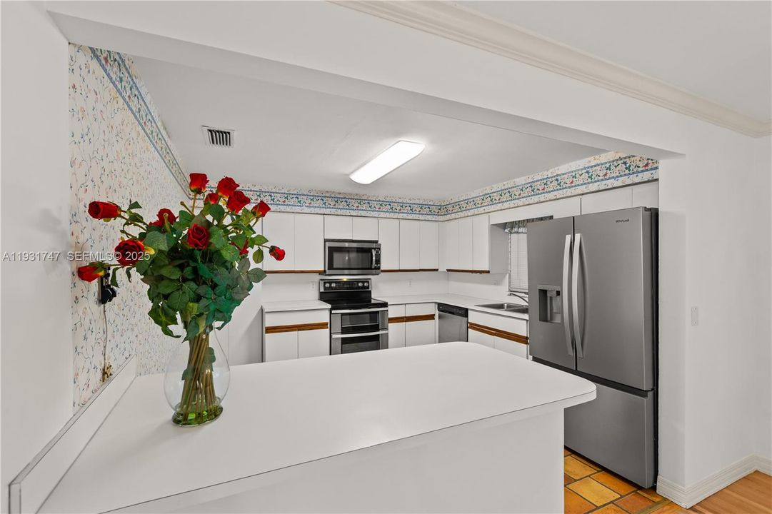 En Renta: $5,998 (4 camas, 3 baños, 2054 Pies cuadrados)