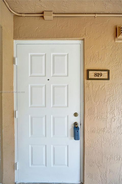 En Renta: $2,100 (2 camas, 2 baños, 850 Pies cuadrados)