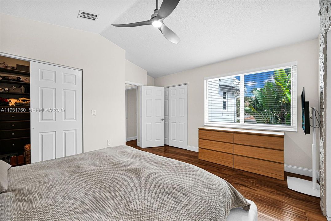 待售: $649,000 (3 贝兹, 3 浴室, 1604 平方英尺)