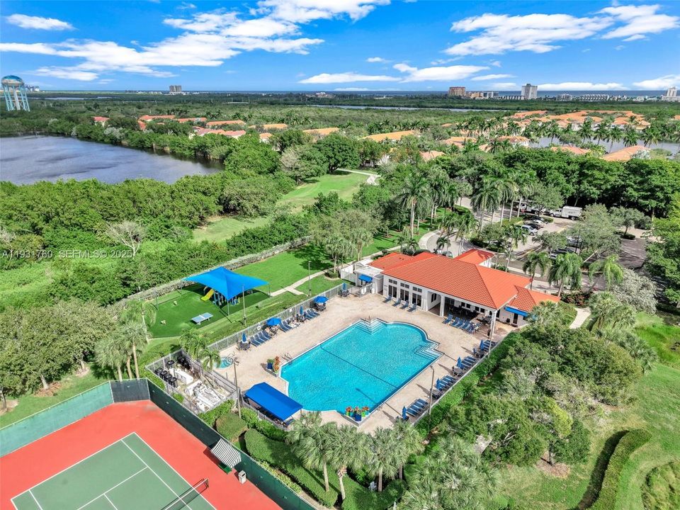 待售: $649,000 (3 贝兹, 3 浴室, 1604 平方英尺)