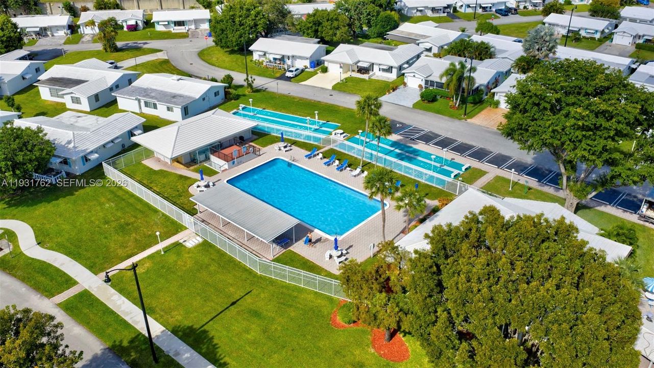 На продажу: $105,000 (1 спален, 1 ванн, 680 Квадратных фут)
