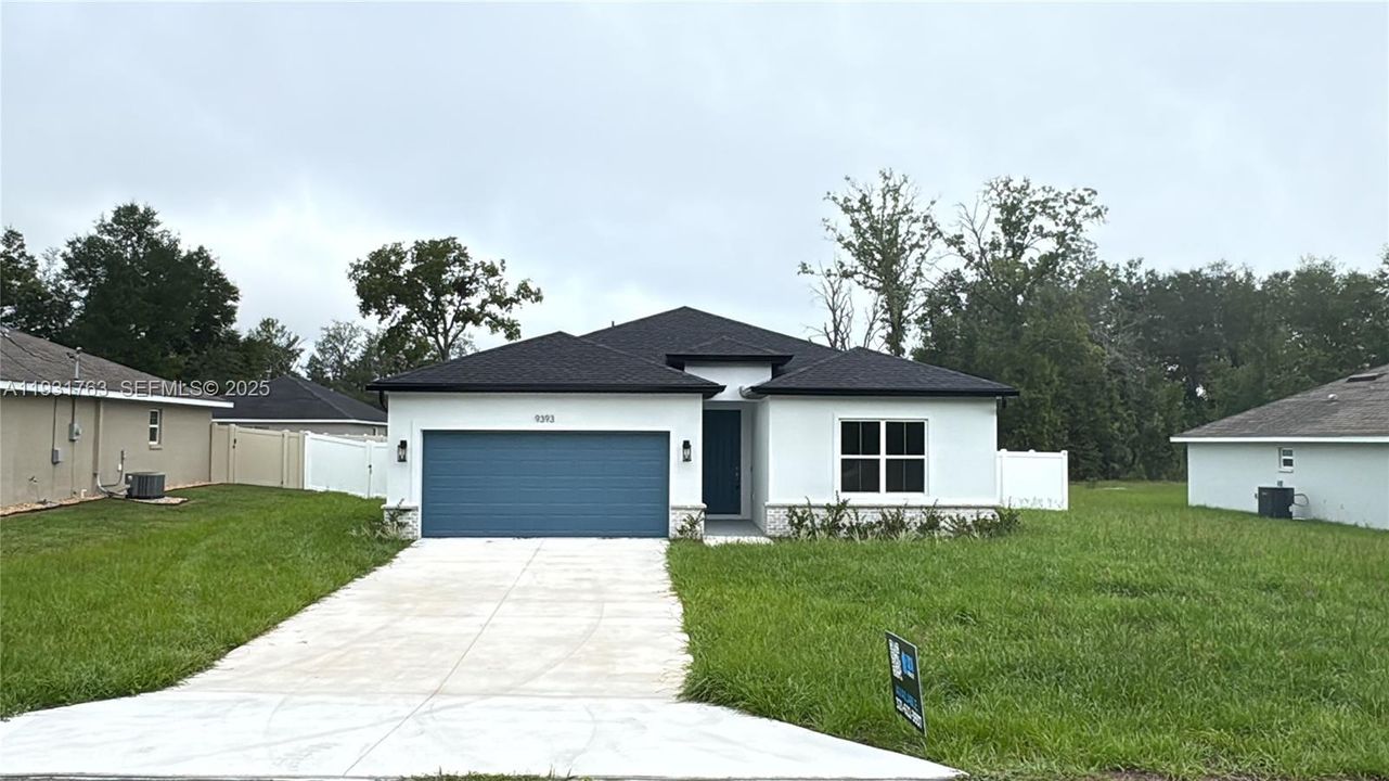 En Venta: $349,000 (4 camas, 3 baños, 1990 Pies cuadrados)